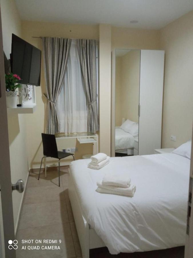 Invecar Holding Apartamento Sevilla Exterior foto