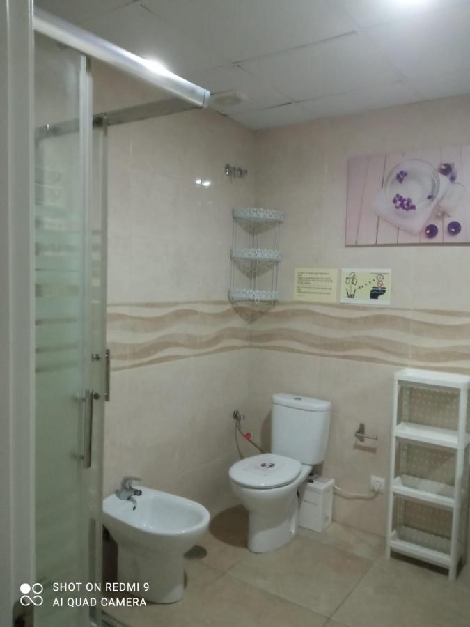 Invecar Holding Apartamento Sevilla Exterior foto