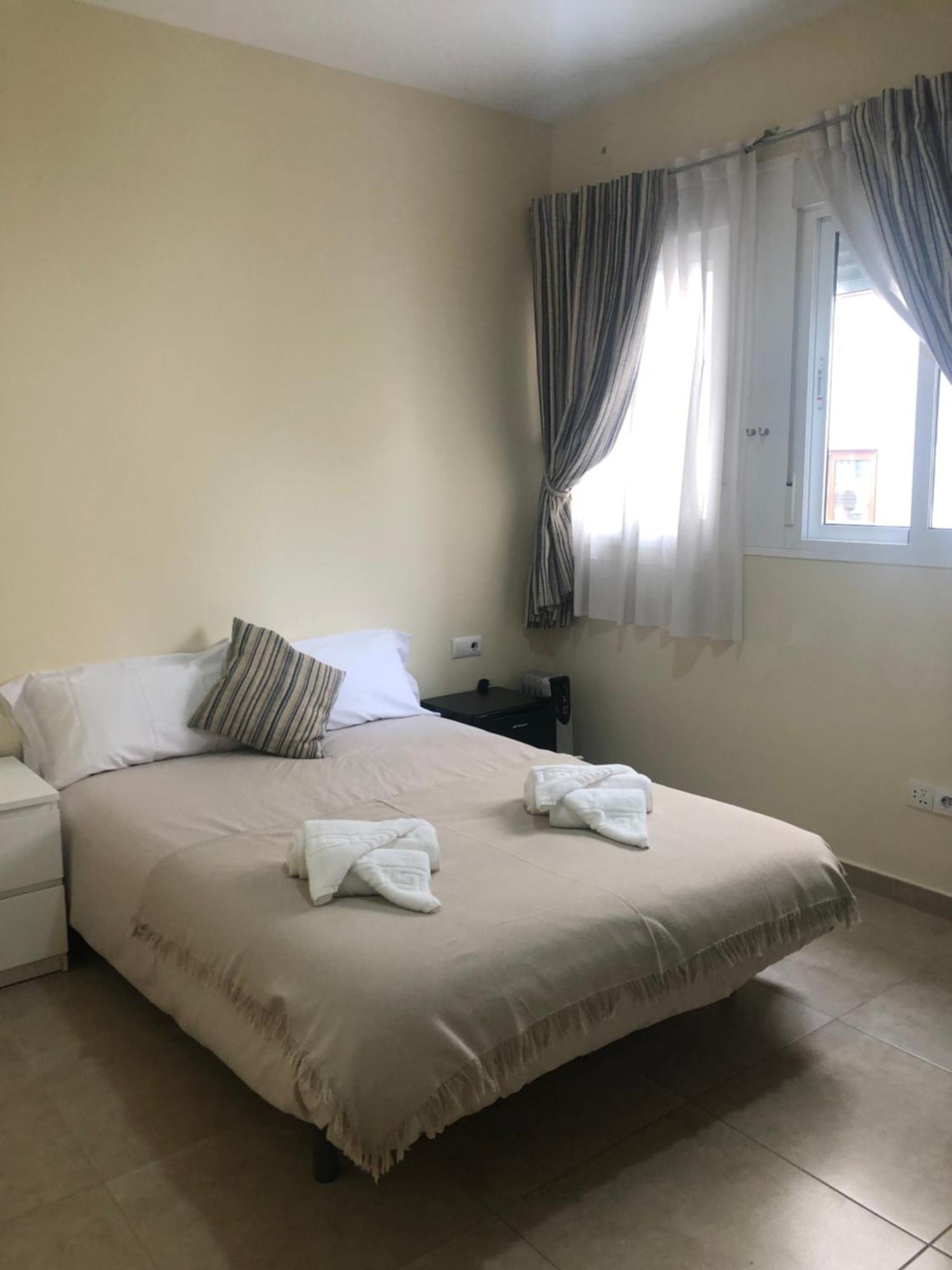 Invecar Holding Apartamento Sevilla Exterior foto