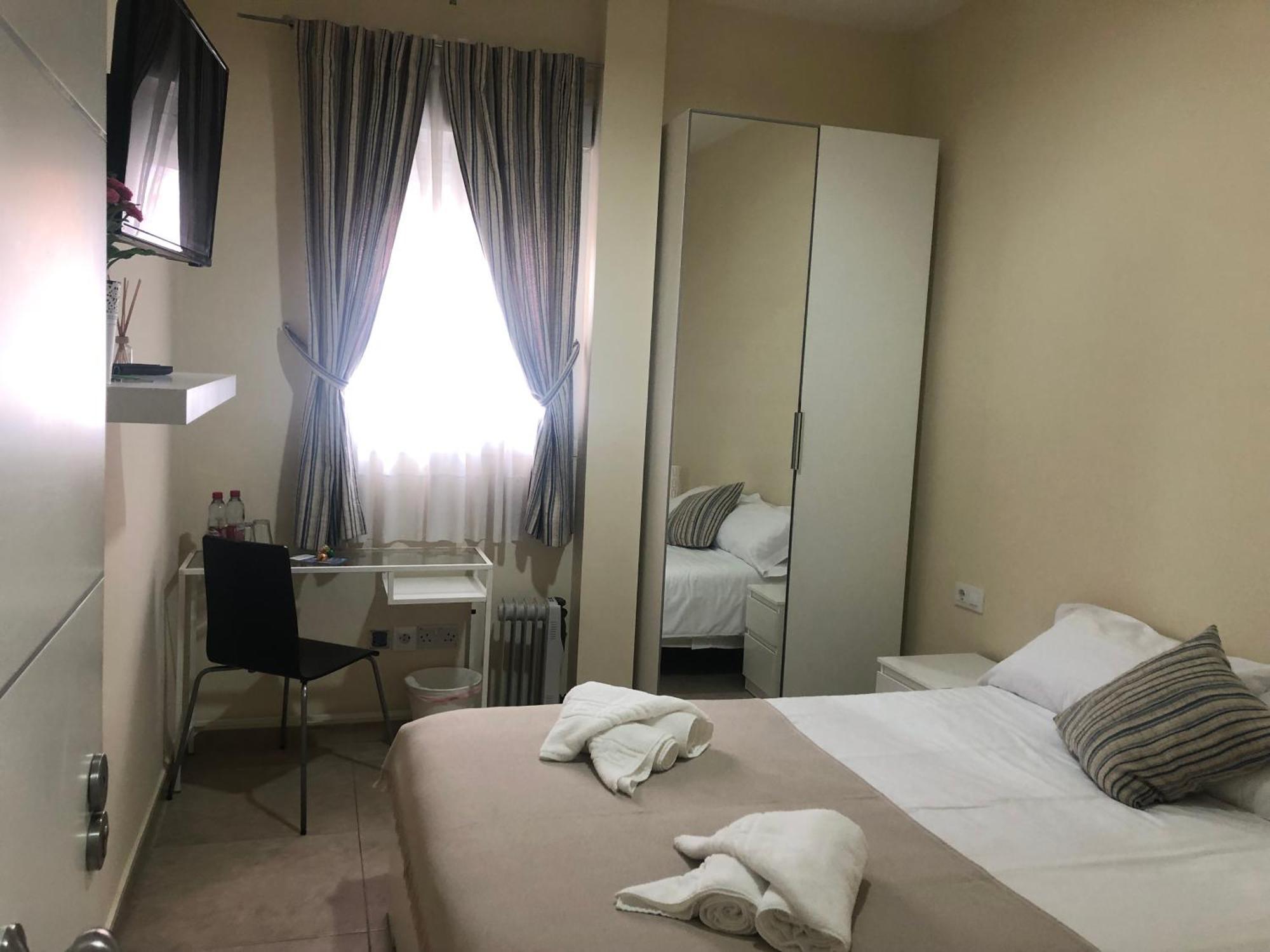 Invecar Holding Apartamento Sevilla Exterior foto